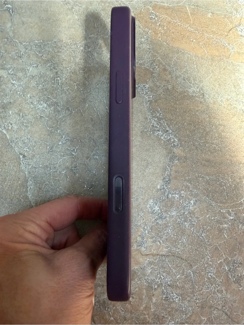 Apple Silicone iPhone Case 16 pro max- Plum Purple